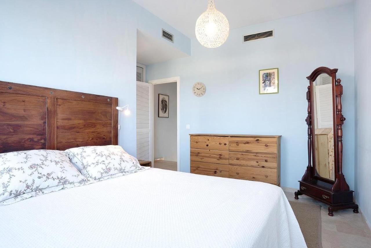 Apartamento Costa Zahara Захара де лос Атунес Екстериор снимка