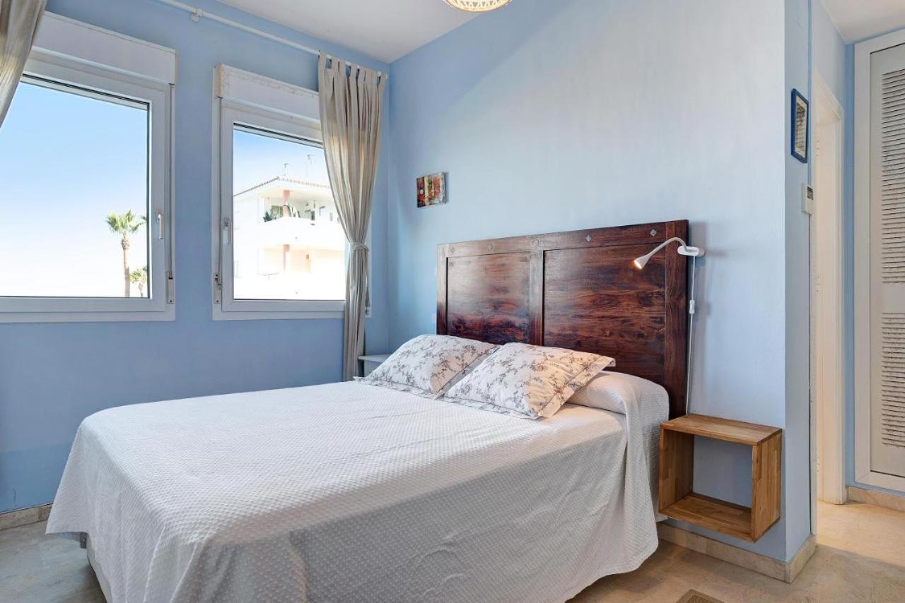 Apartamento Costa Zahara Захара де лос Атунес Екстериор снимка
